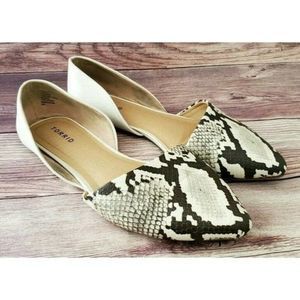 Torrid Womens Faux Snakeskin Print Flats